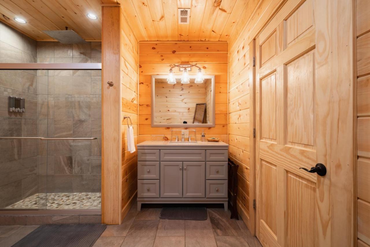 Family Friendly ~ Hocking Hills Cabin ~ Close To Caves, W/Wifi South Bloomingville Dış mekan fotoğraf