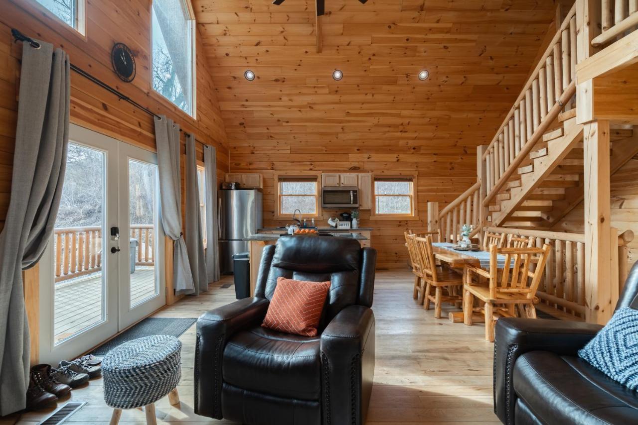 Family Friendly ~ Hocking Hills Cabin ~ Close To Caves, W/Wifi South Bloomingville Dış mekan fotoğraf