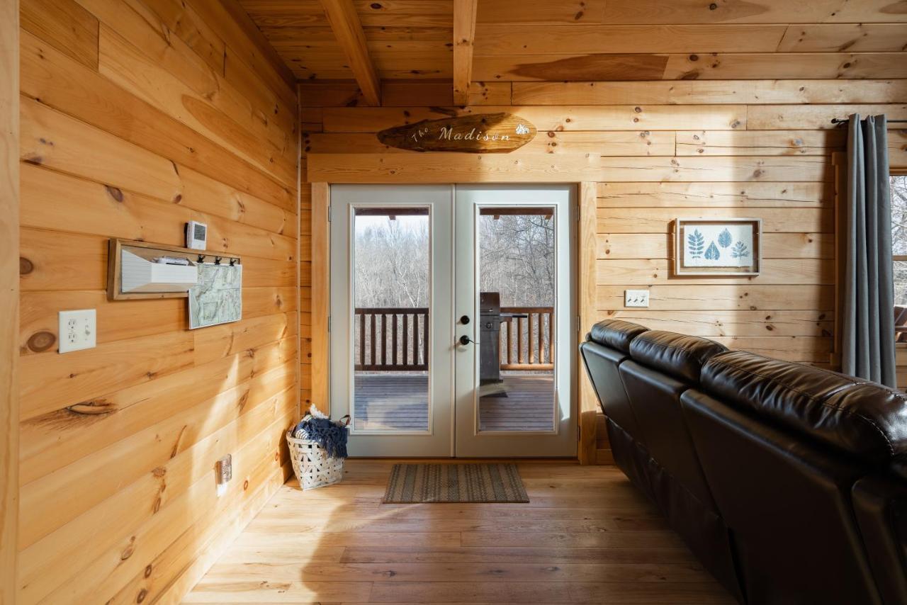 Family Friendly ~ Hocking Hills Cabin ~ Close To Caves, W/Wifi South Bloomingville Dış mekan fotoğraf