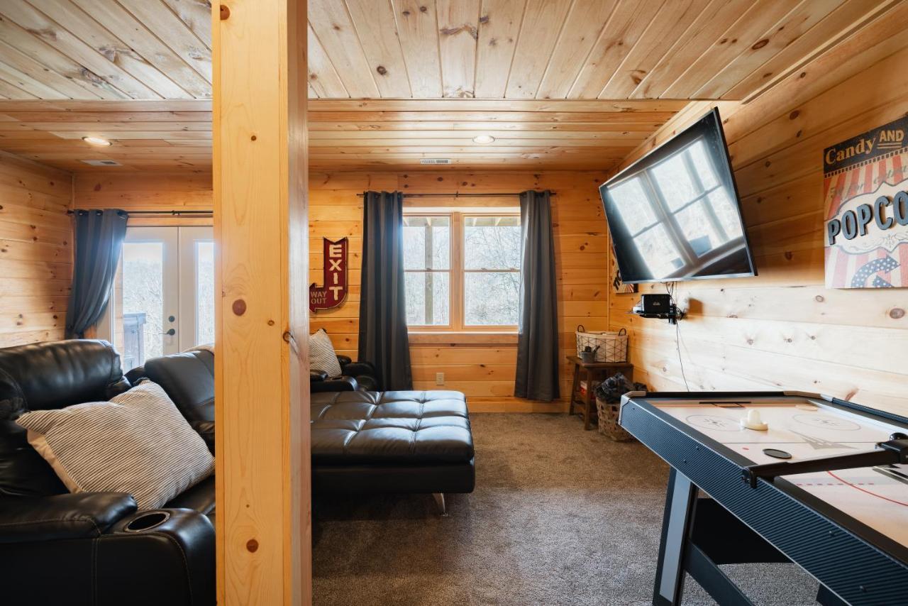 Family Friendly ~ Hocking Hills Cabin ~ Close To Caves, W/Wifi South Bloomingville Dış mekan fotoğraf